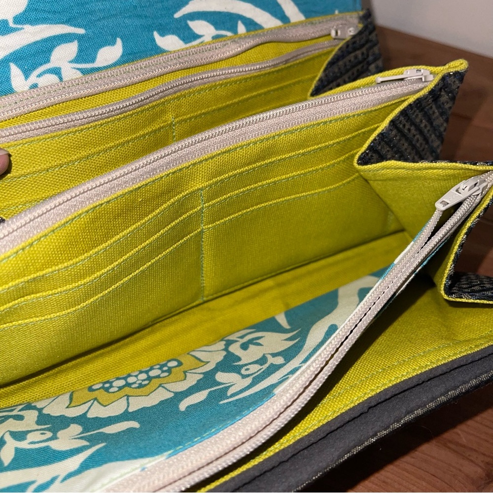 New Handmade Cotton Clutch Wristlet Bag Lots of CC Slip Pockets, Phone Money - Picture 8 of 12